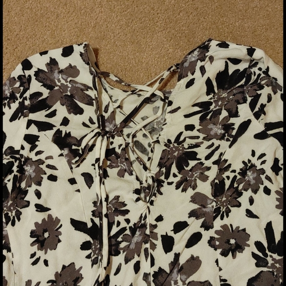 Floral boho long sleeve mini dress - Picture 3 of 4